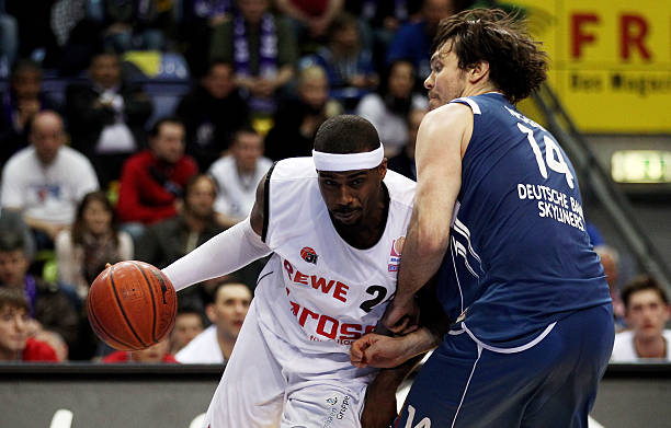 许多才华横 许多才华横